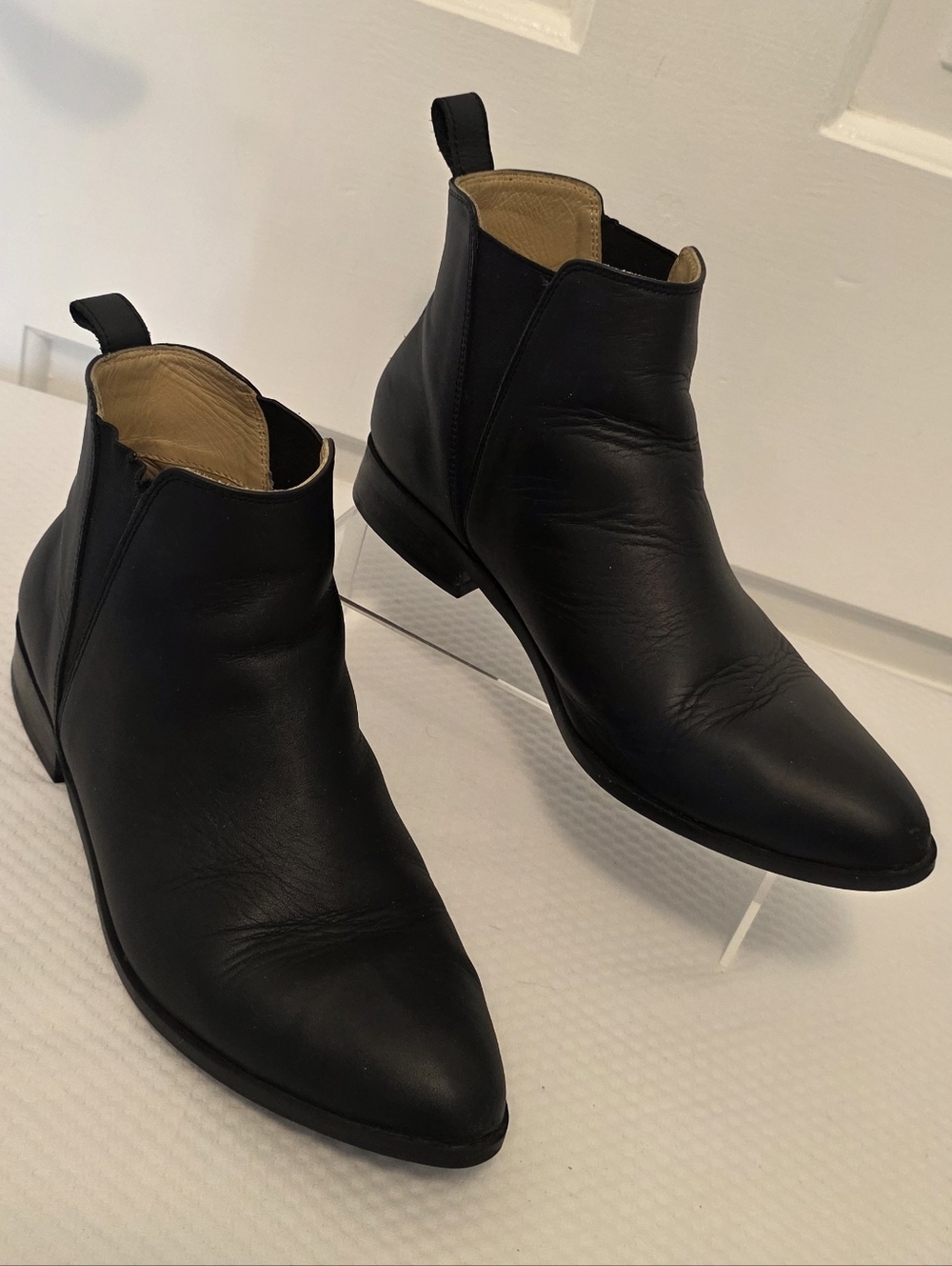Nisolo Nicole Eva Black Leather Chelsea Ankle Boots Size 9.5, Casual